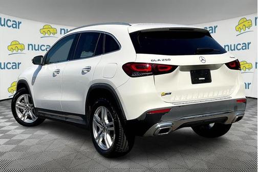 2021 Mercedes-Benz GLA 250 Base 4MATIC