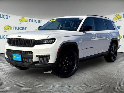Bright White Clearcoat 2022 Jeep Grand Cherokee L Limited