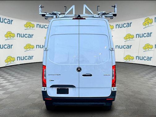 White 2024 Mercedes-Benz Sprinter 2500 Crew 170 WB