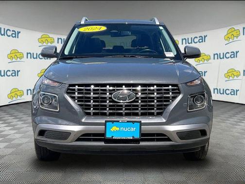 Ecotronic Gray 2024 Hyundai VENUE SEL