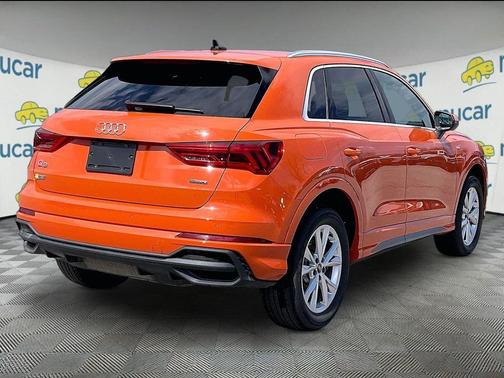 Pulse Orange 2025 Audi Q3 Premium 45 TFSI S line quattro Tiptronic