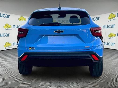 Fountain Blue 2024 Chevrolet Trax FWD 1RS