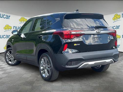 2021 Kia Seltos LX