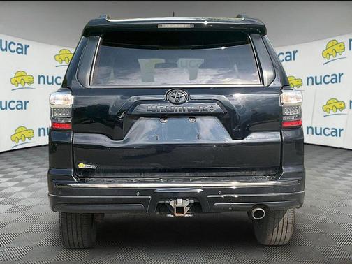 Midnight Black Metallic 2019 Toyota 4Runner Limited