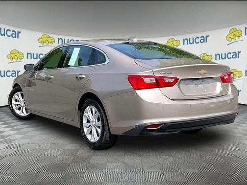 Mineral Gray Metallic 2024 Chevrolet Malibu FWD 1LT