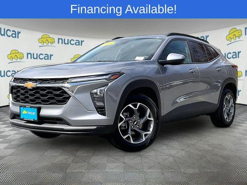 Sterling Gray Metallic 2025 Chevrolet Trax LT