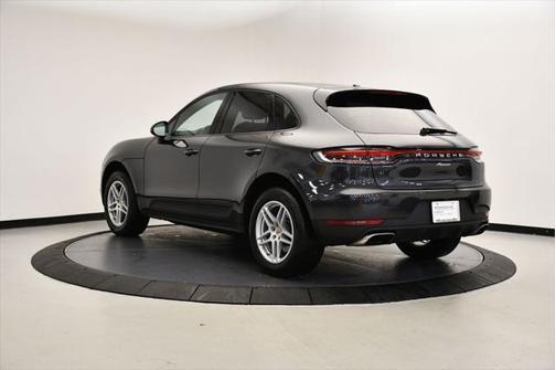2021 Porsche Macan Base