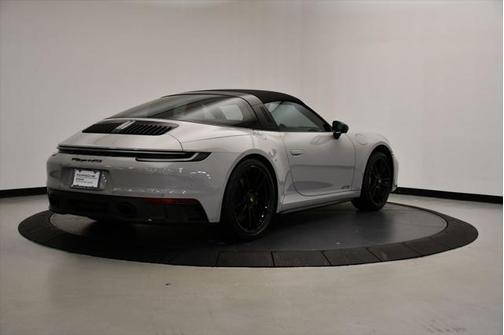2023 Porsche 911 Targa 4 GTS