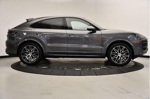 2025 Porsche Cayenne