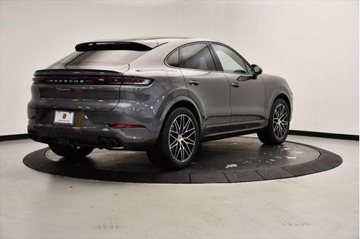 2025 Porsche Cayenne