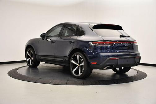 2023 Porsche Macan 