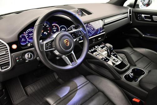 2023 Porsche Cayenne Platinum Edition