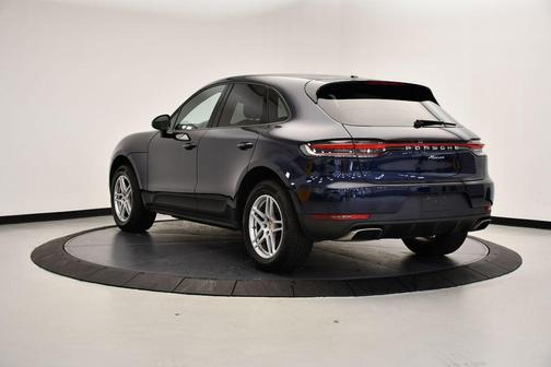 2021 Porsche Macan Base (PDK)