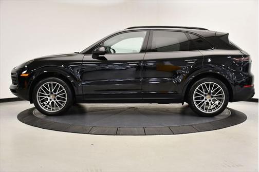 2022 Porsche Cayenne Platinum Edition