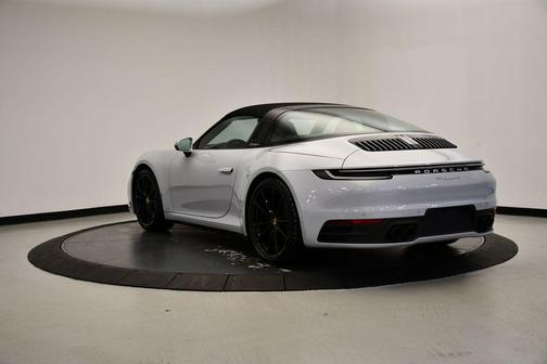 2024 Porsche 911 Targa 4