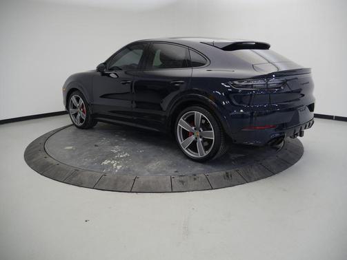 2023 Porsche Cayenne GTS