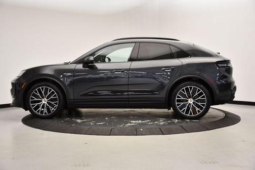 2025 Porsche Macan Electric