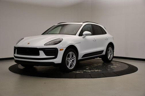 2025 Porsche Macan 