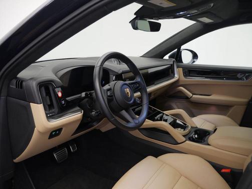 2024 Porsche Cayenne Cayenne Turbo E-Hybrid