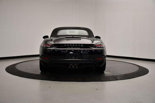 2025 Porsche 718 Boxster S