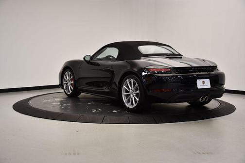 2025 Porsche 718 Boxster S