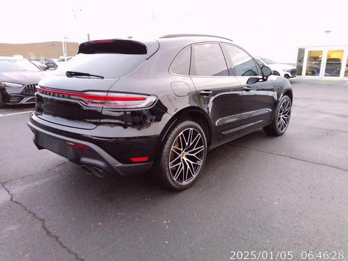 2023 Porsche Macan S