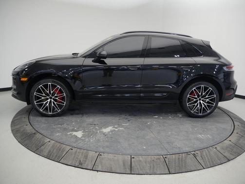 2023 Porsche Macan S
