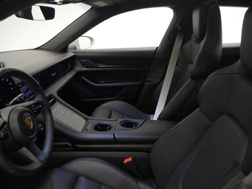 2023 Porsche Taycan GTS