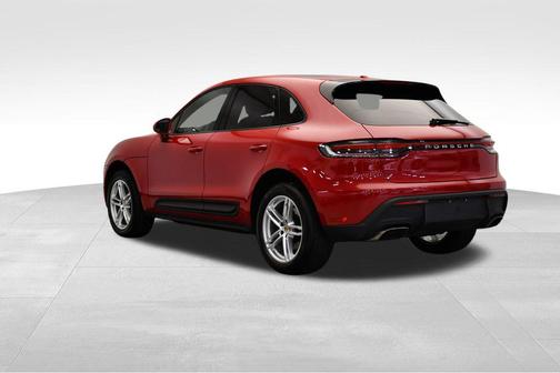 2023 Porsche Macan T