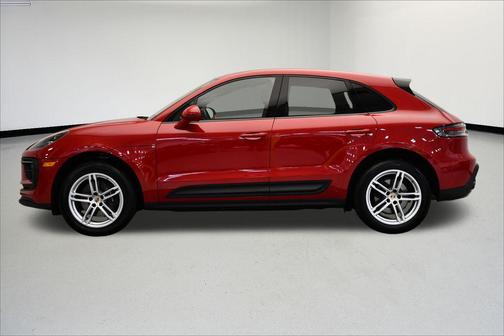 2023 Porsche Macan 