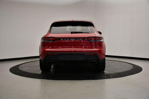 2023 Porsche Macan T