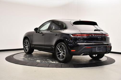 2025 Porsche Macan T
