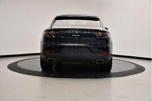 2021 Porsche Cayenne Base (Tiptronic)