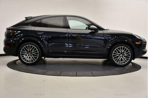 2021 Porsche Cayenne Base (Tiptronic)