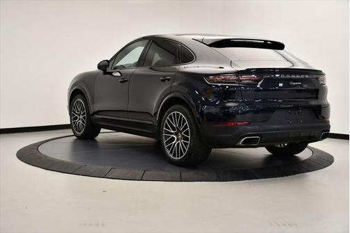 2021 Porsche Cayenne Base (Tiptronic)