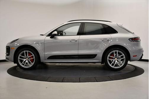 2023 Porsche Macan Base