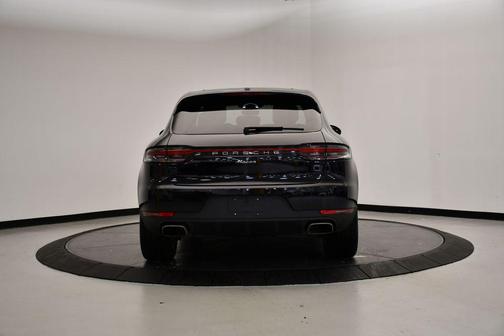 2019 Porsche Macan 