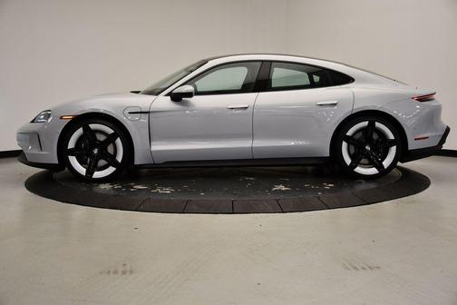 2025 Porsche Taycan
