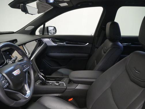 2024 Cadillac XT6 Premium Luxury AWD