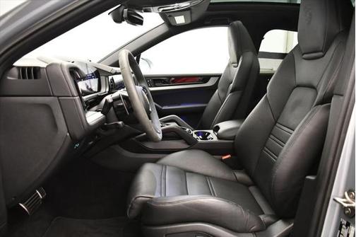 2024 Porsche Cayenne