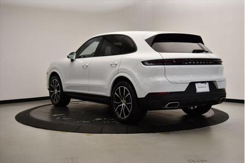 2024 Porsche Cayenne
