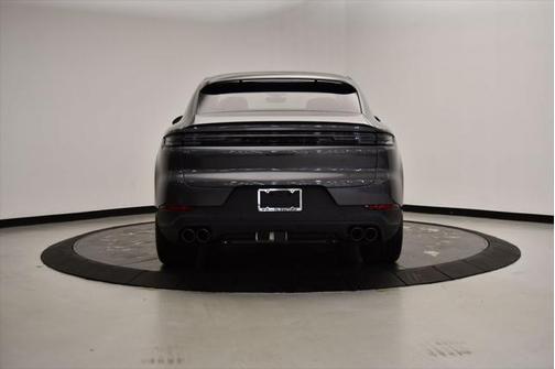 2024 Porsche Cayenne