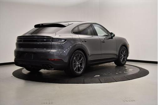 2024 Porsche Cayenne