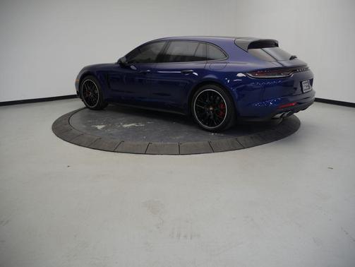 2023 Porsche Panamera 4S