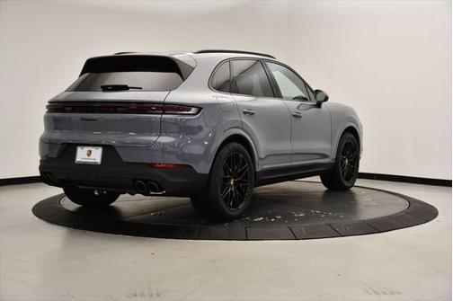 2025 Porsche Cayenne