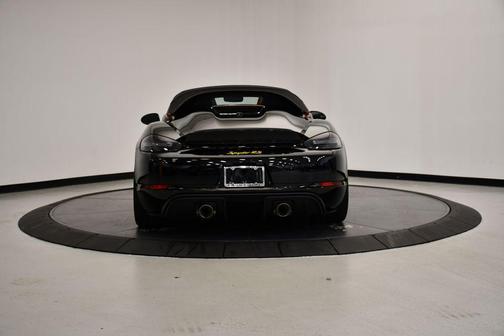 2025 Porsche 718 Spyder RS