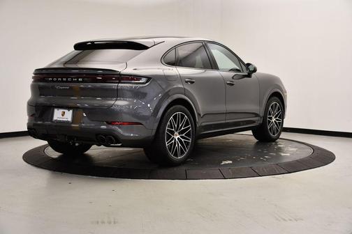 2025 Porsche Cayenne Cayenne