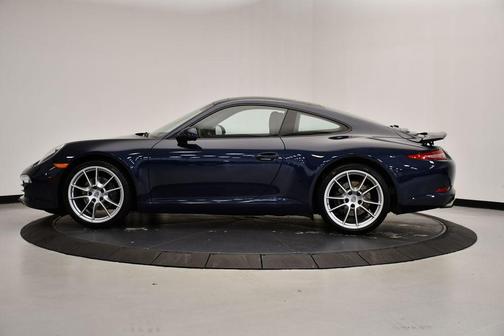 2016 Porsche 911 Carrera