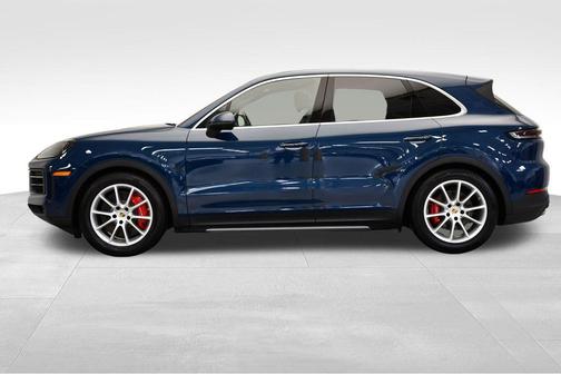 2024 Porsche Cayenne S