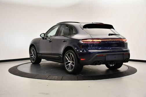 2023 Porsche Macan S